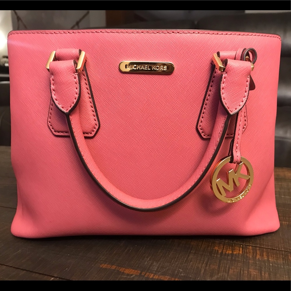 Michael Kors Medium Savannah Handbag